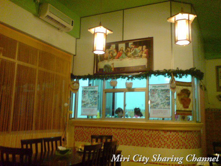 Fiesta Filipina Restaurant kitchen