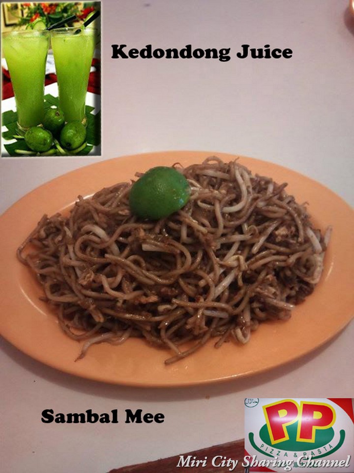 Kedondong Juice with Sambal Mee