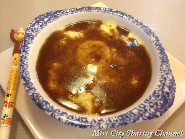 Mash Potato with Cheese and Gavy