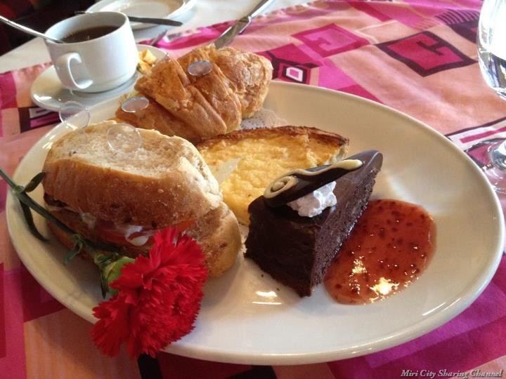 Chocolate Brownie, Corn Pepper Bread, Tuna Croissant and Chicken Quiche