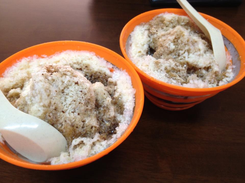 Ice Kacang Cendol at Happy Dragon Cafe