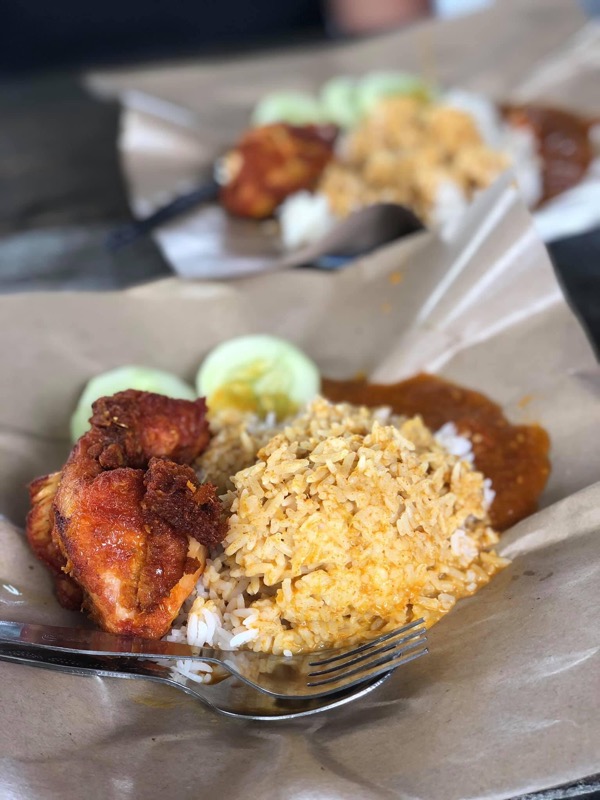 Me nasi kukus near Nasi Kukus